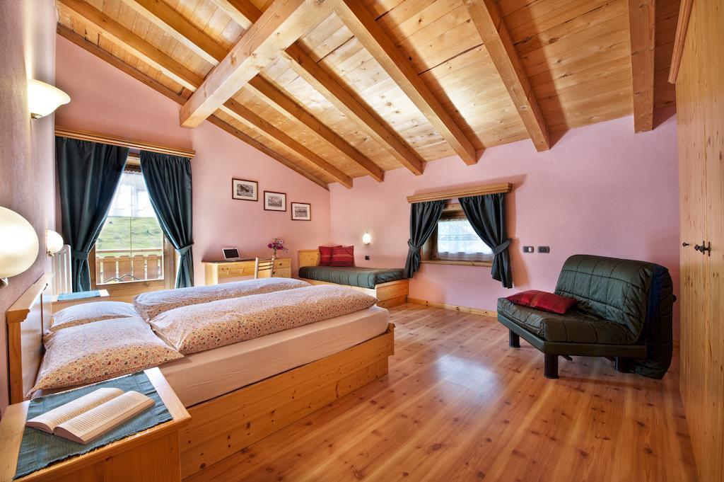 Appartamenti Duc De Rohan Livigno Phòng bức ảnh